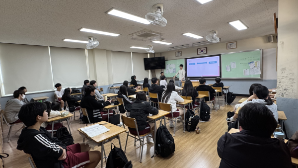 월산중학교 요청, 장애인식개선 교육 강의 진행