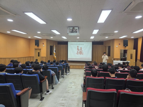 진주 봉원초등학교 요청, 장애인식개선 교육 강의 진행